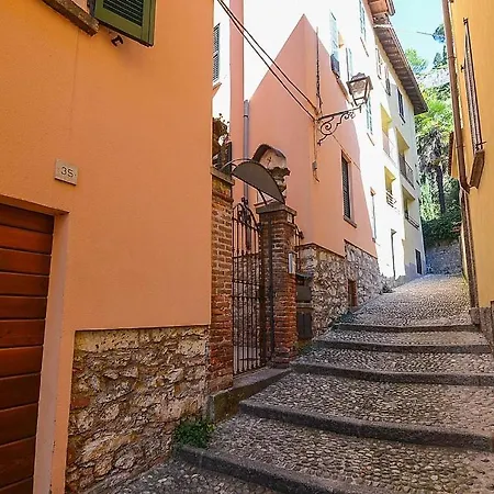 Sleeps 4 Air Con Wifi Apartment *