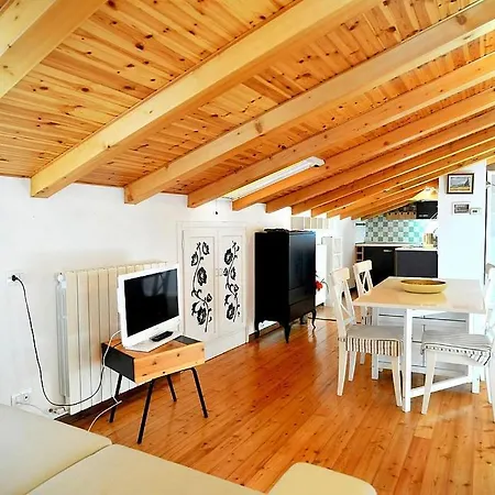 Sleeps 4 Air Con Wifi * Bellagio
